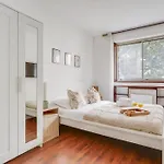 Montmartre & Palais Garnier - 1Br - Paris Vacation Rentals